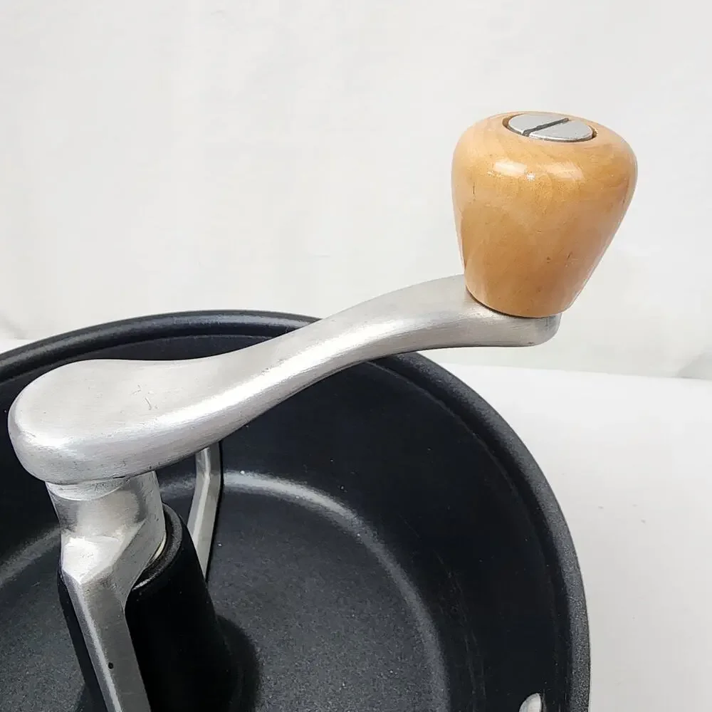 Back To Basics Stovetop Rotating Stir Handle Nut Roaster W/ Guide & Recipes